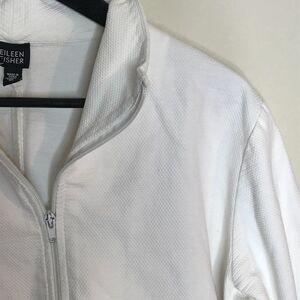 Eileen fisher Sz XL white cotton blend zip up top